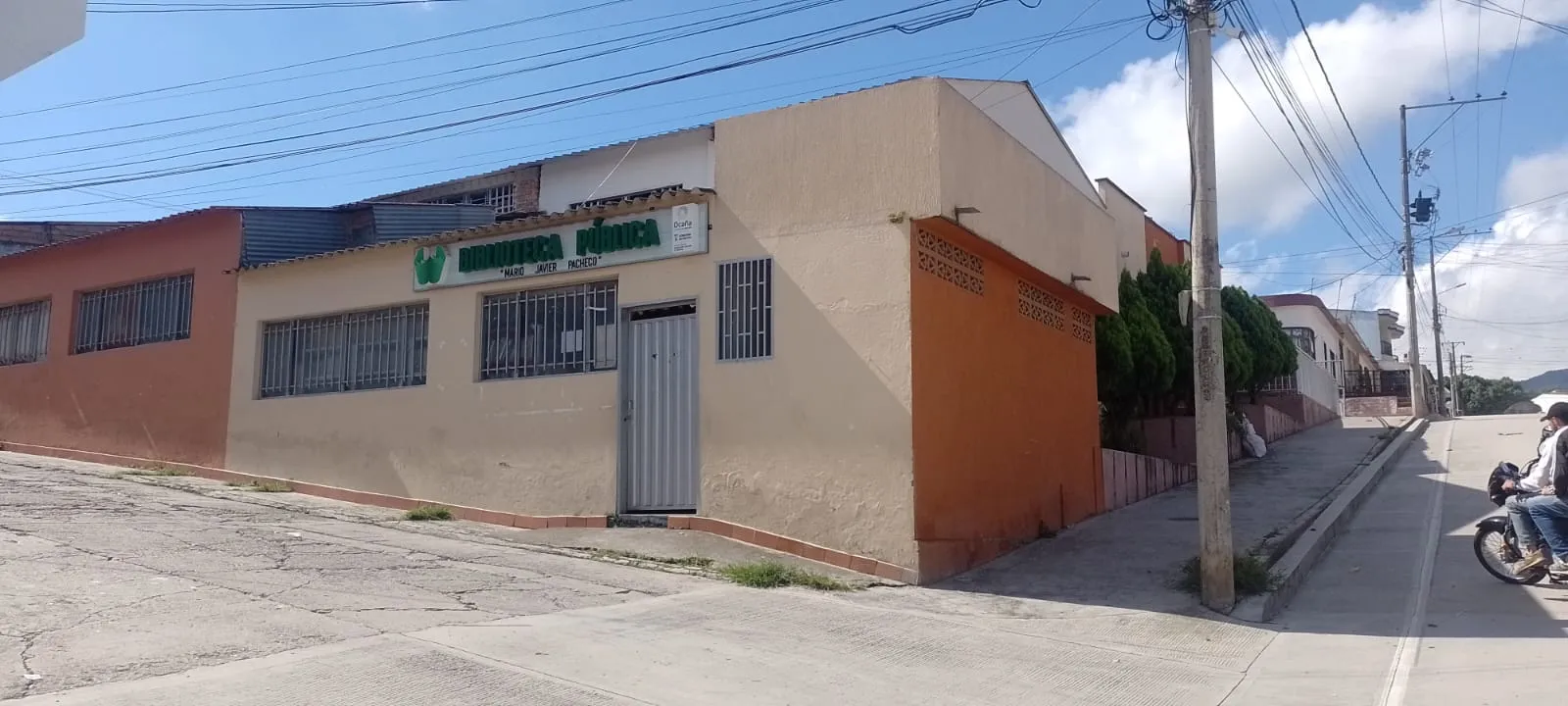 Imagen de la biblioteca
